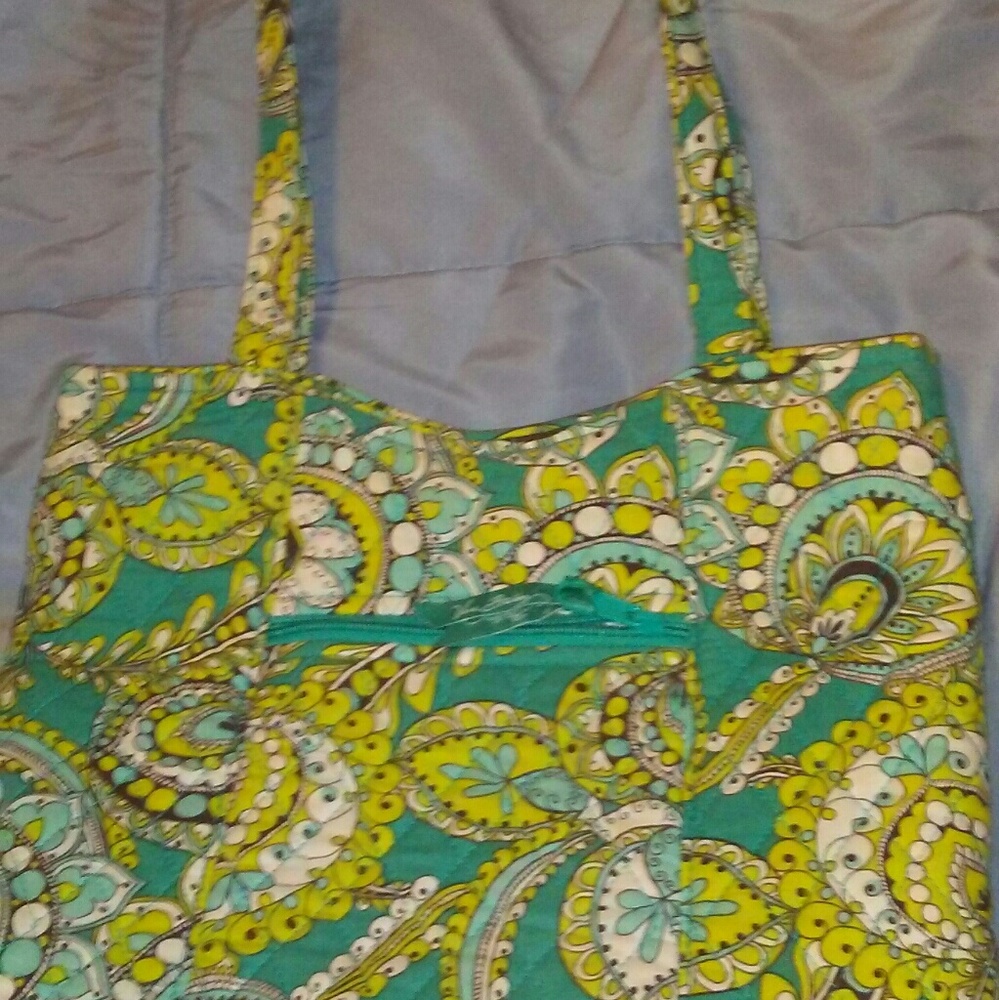 Vera bradley purse used couple times great cond